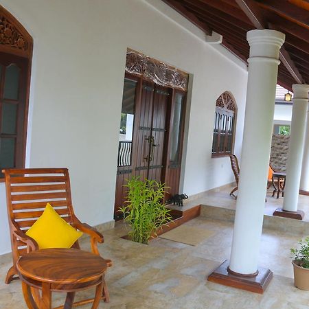Nivahana Homestay Kandy Exterior foto